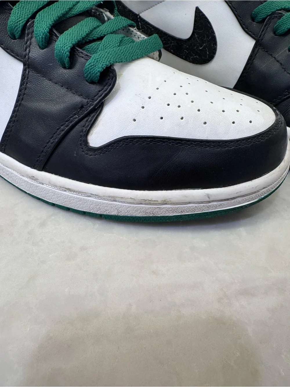 Nike Air Jordan 1 Retro High Celtics Authentic 2009